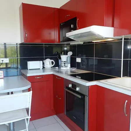 2 Pieces Vue Mer, Acces Plage, Parking - - Fr-1-251-708 Apartment *